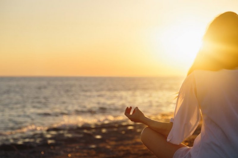 Meditare 10 minuti al giorno fa bene, ecco perché 